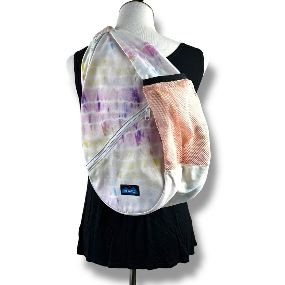Kavu Paxton Pack Rainbow Tie Dye Pastel Rope Sling Bag Travel Beach Hike Hippie